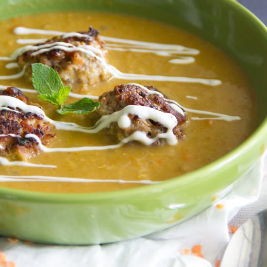 CRUSHED LENTIL SOUP WITH LAMB