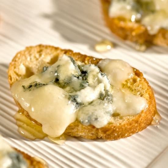 Gorgonzola-Honey Bruschetta