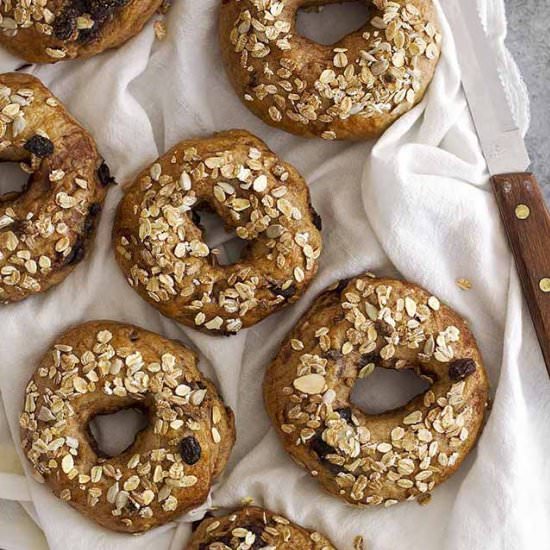 Chocolate Chip Muesli Bagels