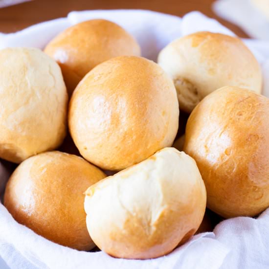 Homemade White Bread Rolls