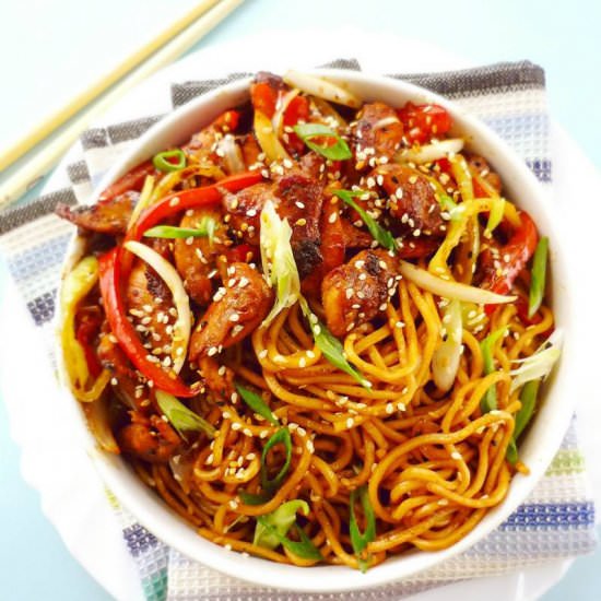 Chicken/Beef Teriyaki Noodle Bowl