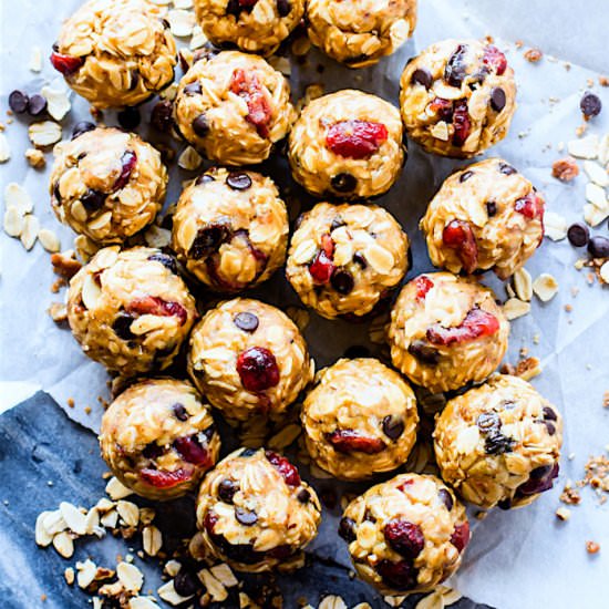 No Bake LOADED Oatmeal Cookie Bites