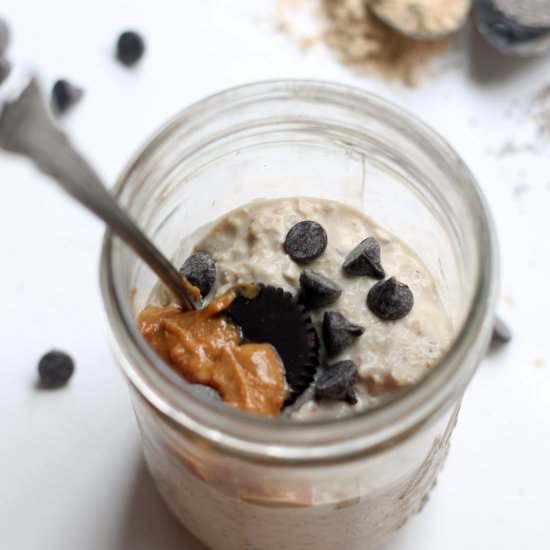 Peanut Butter Cup Overnight Oats