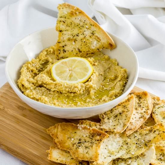 Hummus with Homemade Crackers