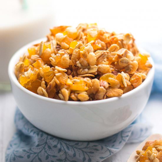 Healthy Trail Mix Granola