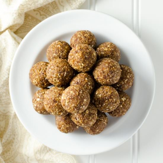 Walnut Fig Energy Bites