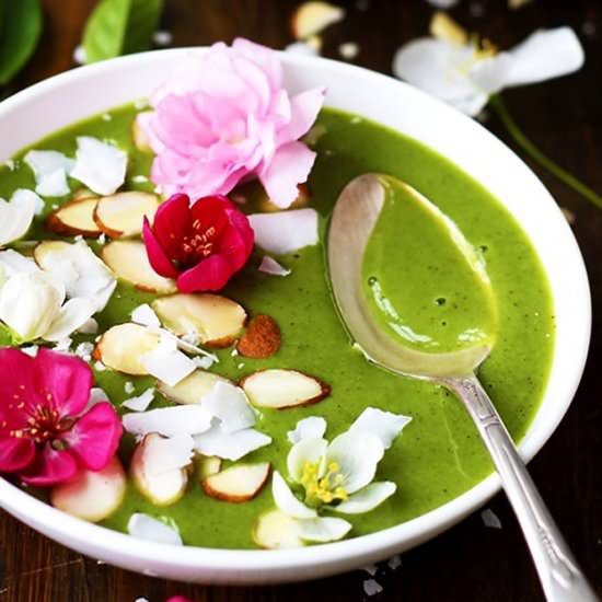 Green Smoothie Bowl