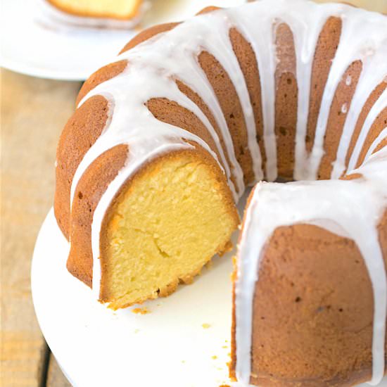 Limoncello pound cake