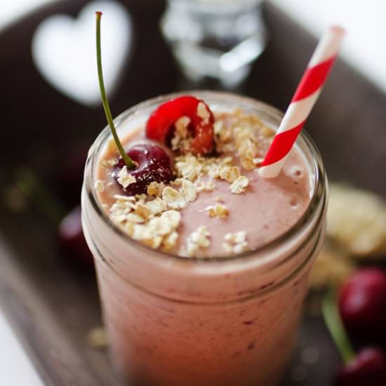Cherry Oat Smoothie