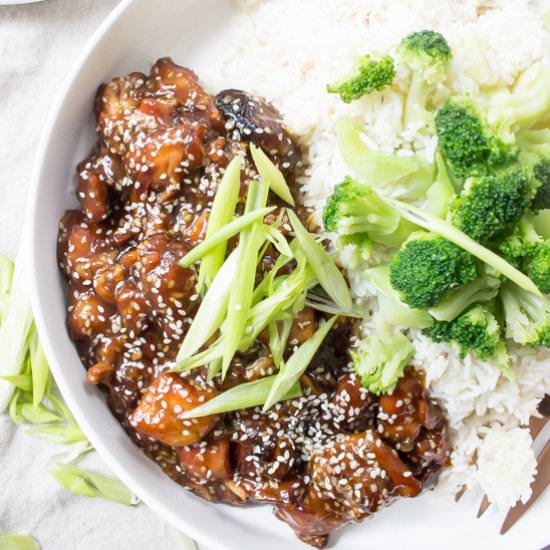Slow Cooker Paleo Sesame Chicken