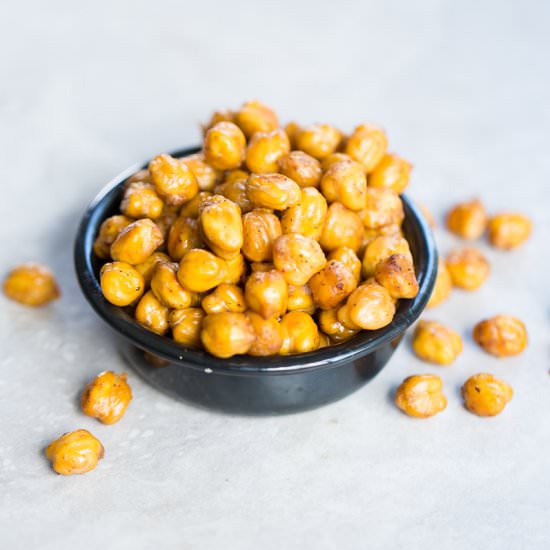 Roasted Garbanzos with Chipotle