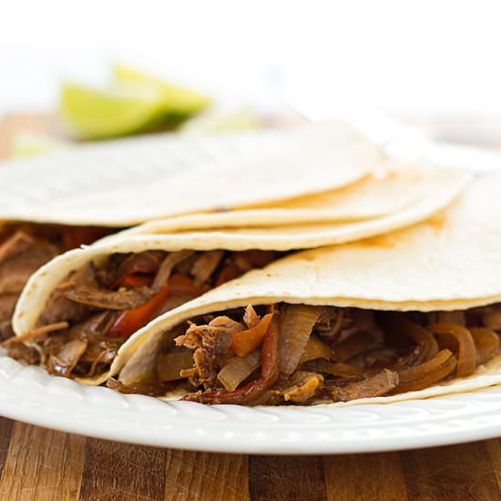 Easy Slow Cooker Beef Fajitas