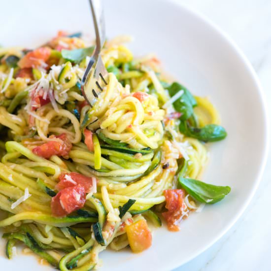 Guilt-Free Garlic Parmesan Zucchini