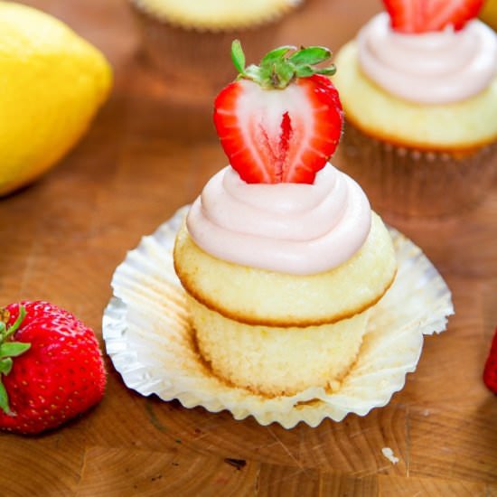 Strawberry Lemonade Cupcakes