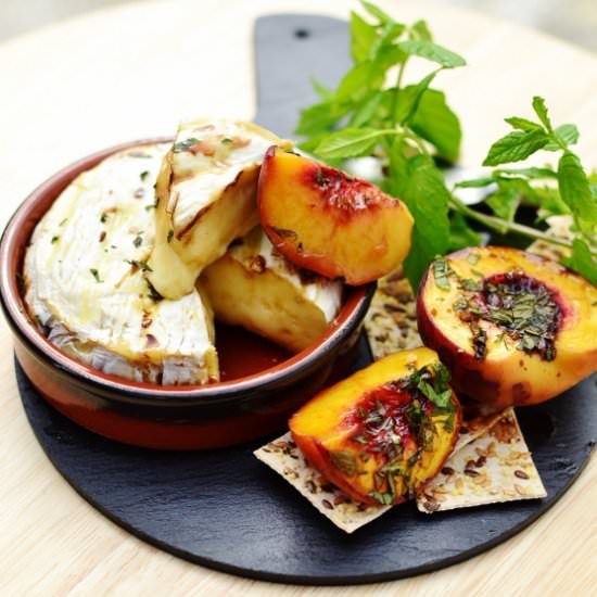 Baked Peach Camembert