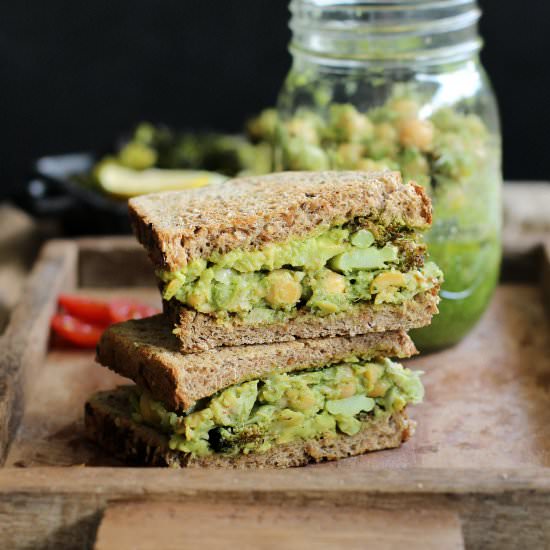 Pesto Chickpea Sandwich