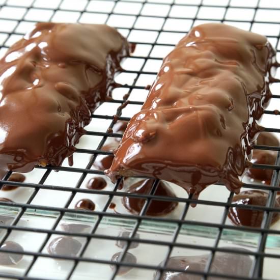 Salted Date Caramel Peanut Bars