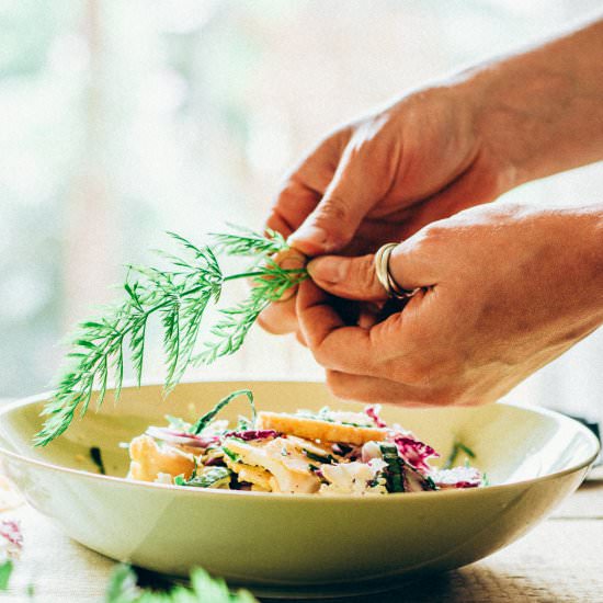 Garlicky Late Summer Salad