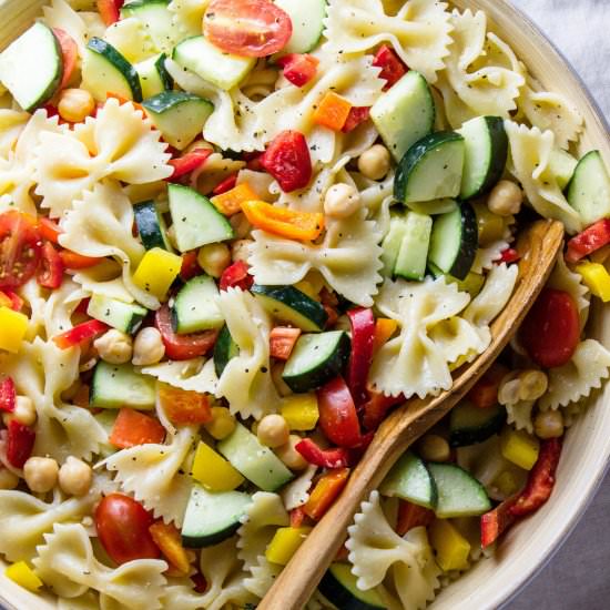 CHICKPEA + VEGETABLE PASTA SALAD