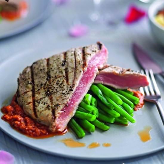 TUNA WITH ROMESCO SAUCE
