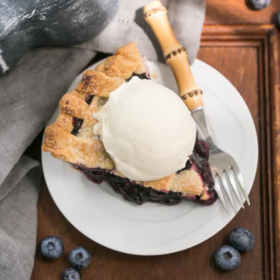 Freeze and bake Blueberry Pie