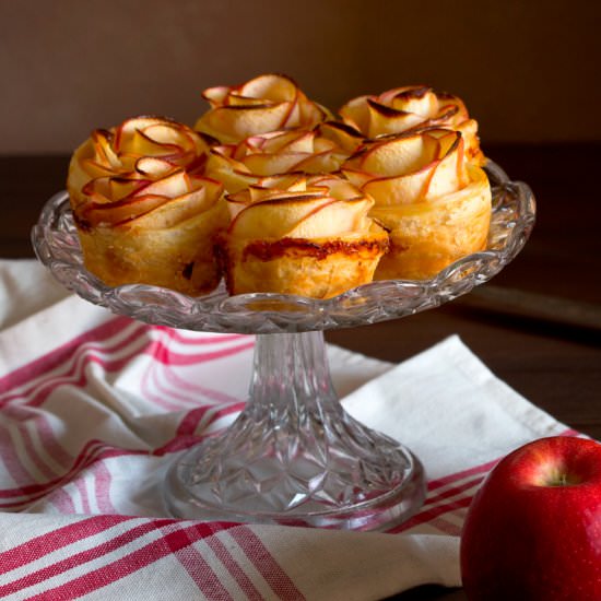 APPLE FLOWERS