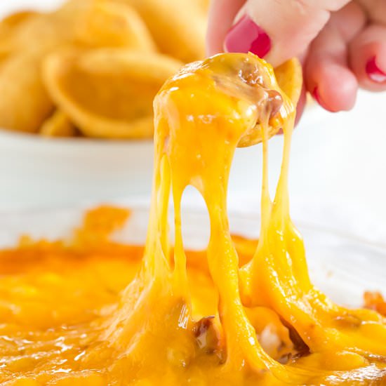 Cheesy Chili Dip