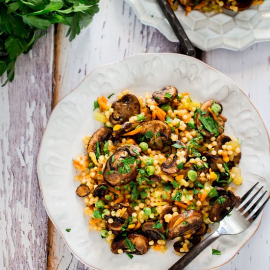 Couscous Pilaf with Sauteed Mushroom