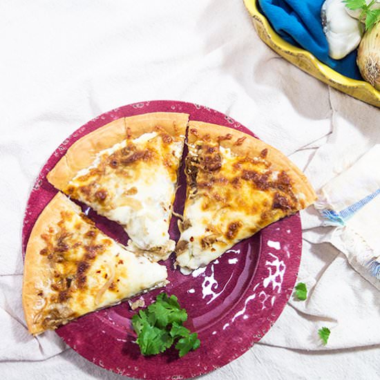 Caramelized Onion & Cream Cheese Pizza