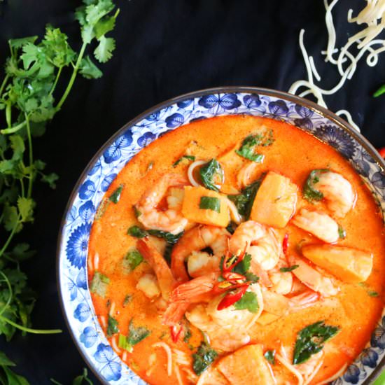 THAI SHRIMP NOODLE SOUP