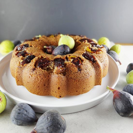 Figgy Sour Cream Coffee Cake