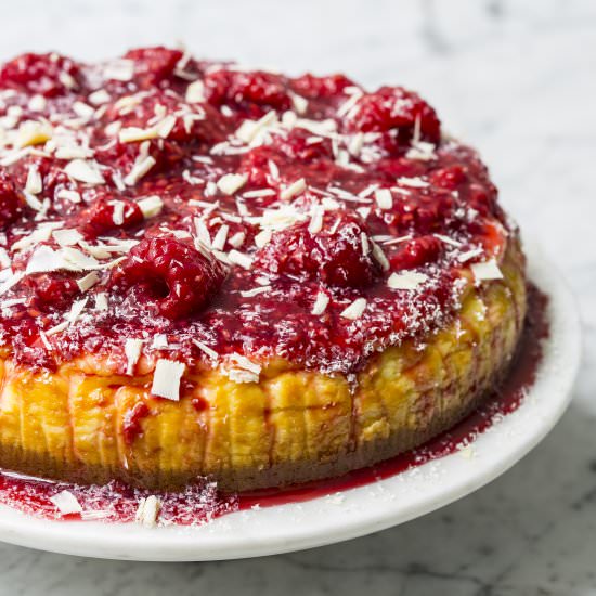 Raspberry and chocolate cheesecake