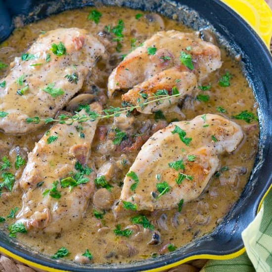 Easy Creamy Chicken Marsala