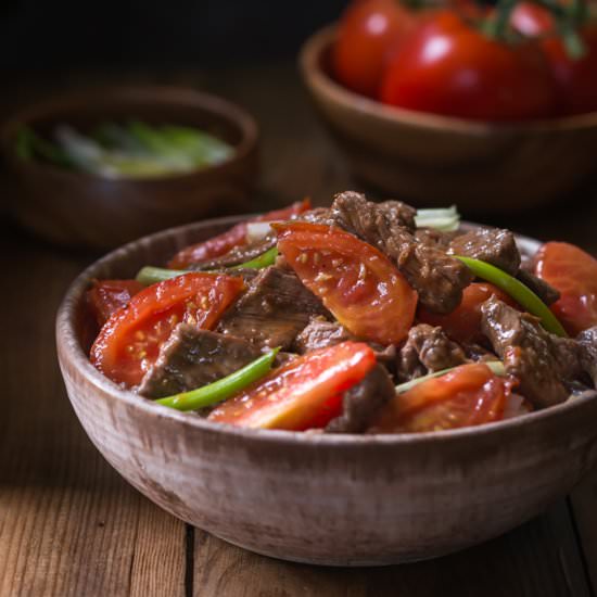 Beef and Tomato {Chinese Style}