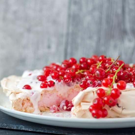 Cranberry Pavlova