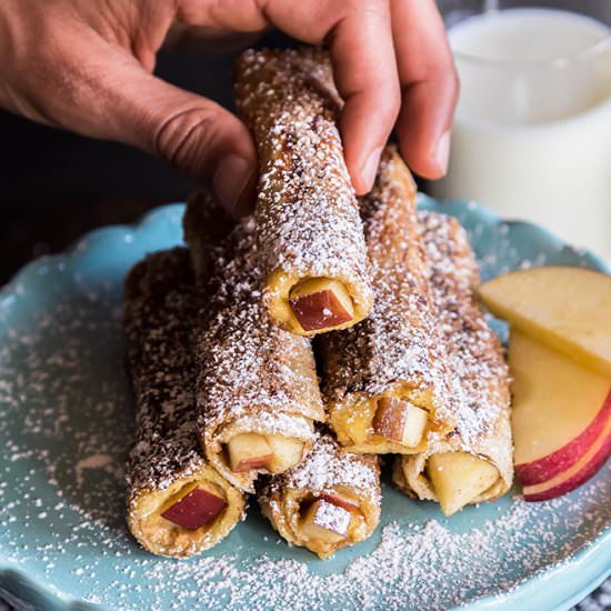 Apple Peanut Butter Toast Rolls