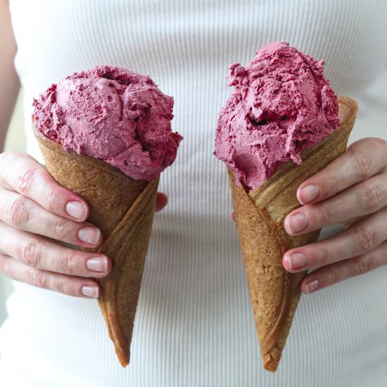 Low-Carb Ice Cream Sugar Cones