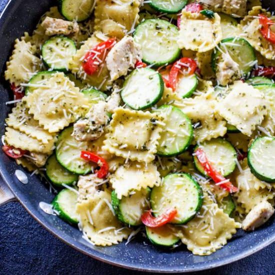Pesto Ravioli With Chicken