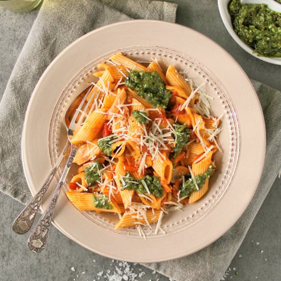 Creamy tomato penne with pesto