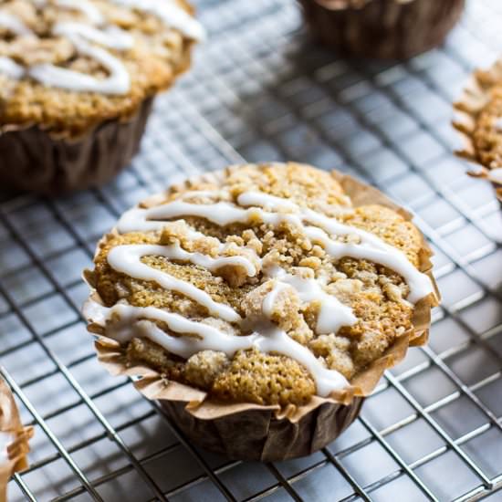 Apple Spice Crumb Muffins