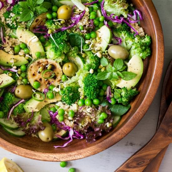Quinoa Superfood Salad