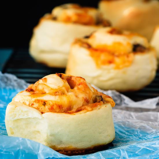 Pepperoni Pizza Rolls