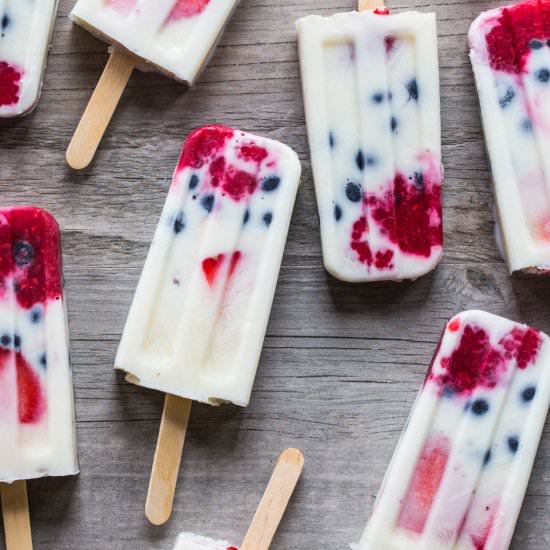 Creamy Vanilla Berry Popsicles