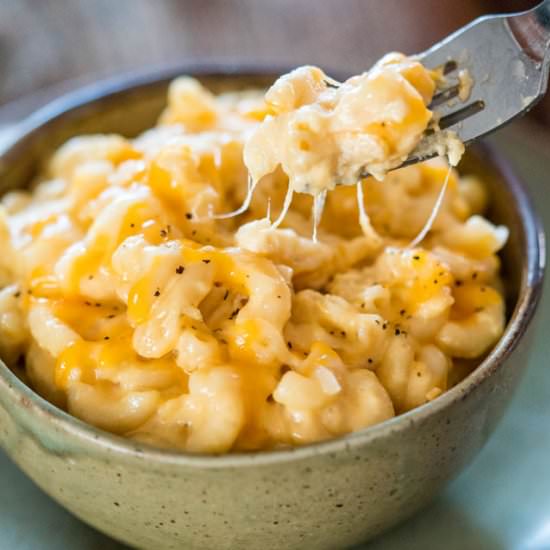 Easy Stovetop Mac and Cheese