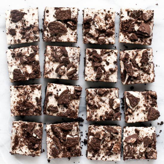 No-Bake Cookies & Cream Bars