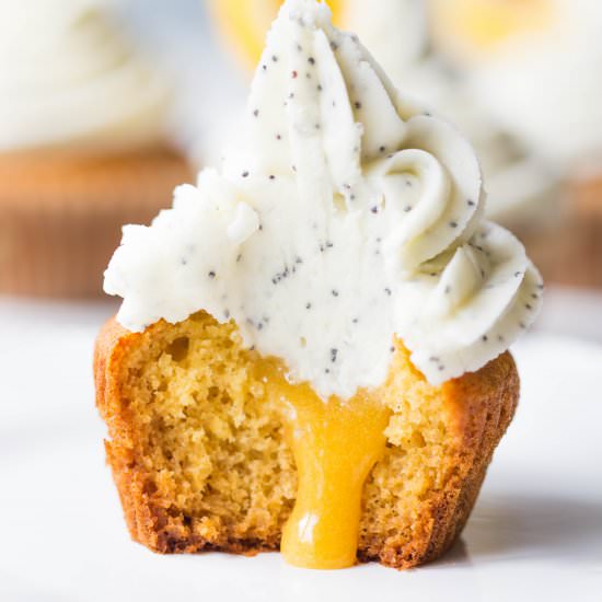 Lemon Poppyseed Cupcakes