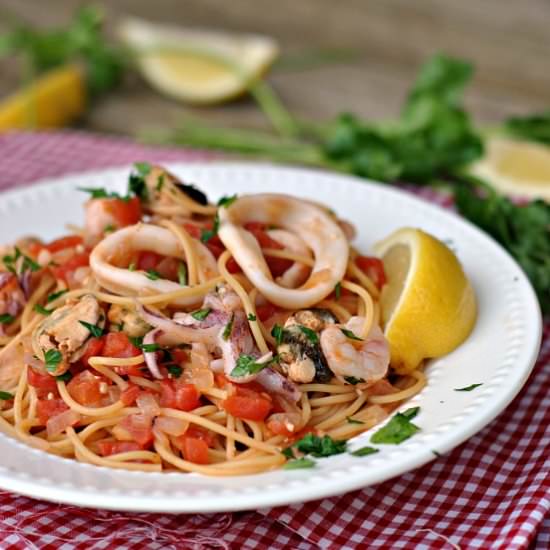 20-Minute Seafood Pasta