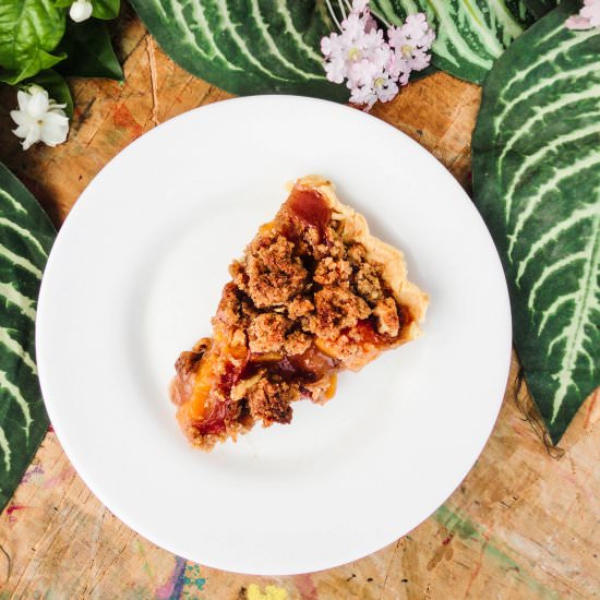 Peach Crumble Pie