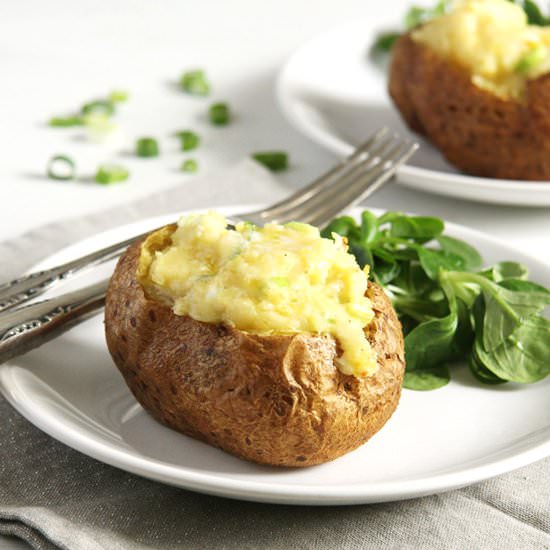 Easy Jacket Potatoes with Cheese