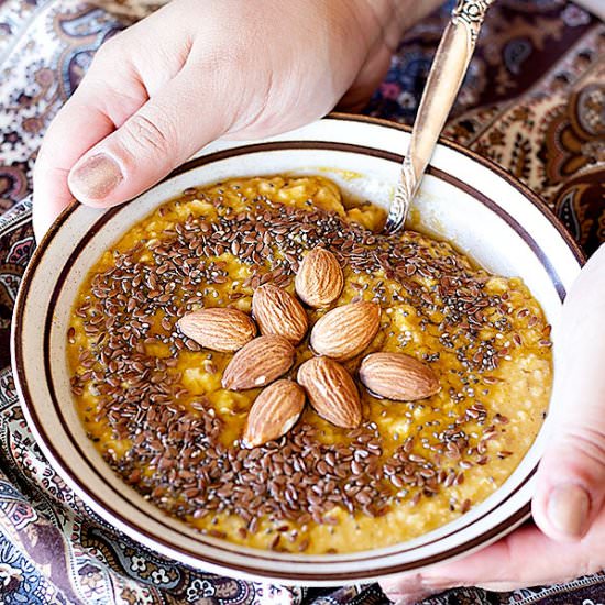 Pumpkin Pie Almond Oatmeal